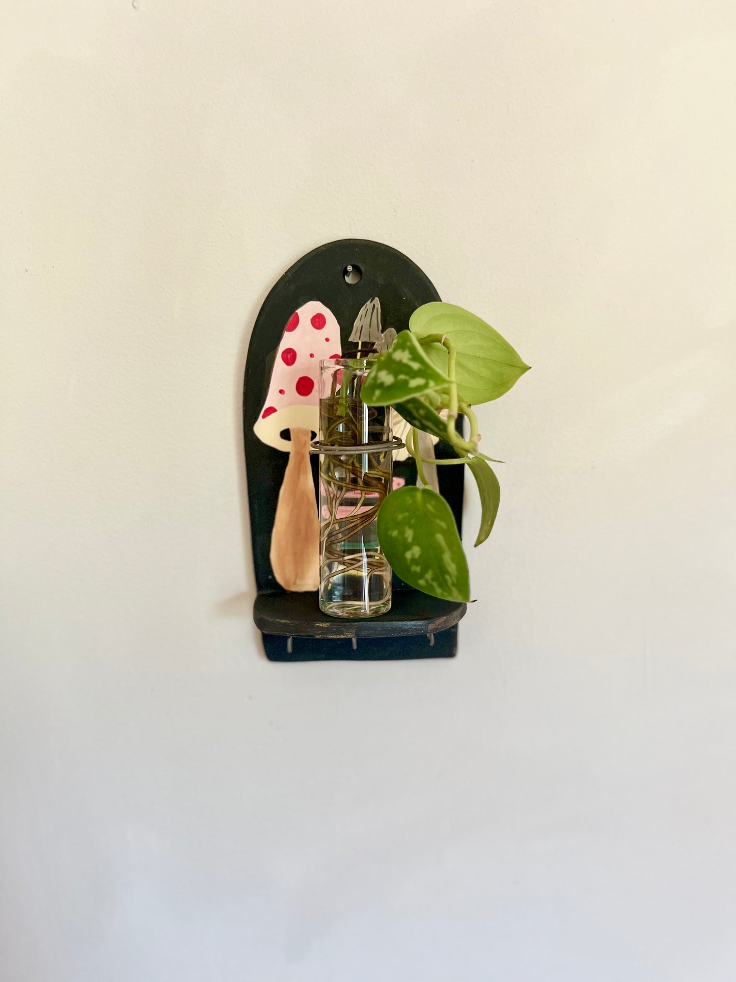 Autumn Mushroom Wall Hanging and Plant Propagation Station