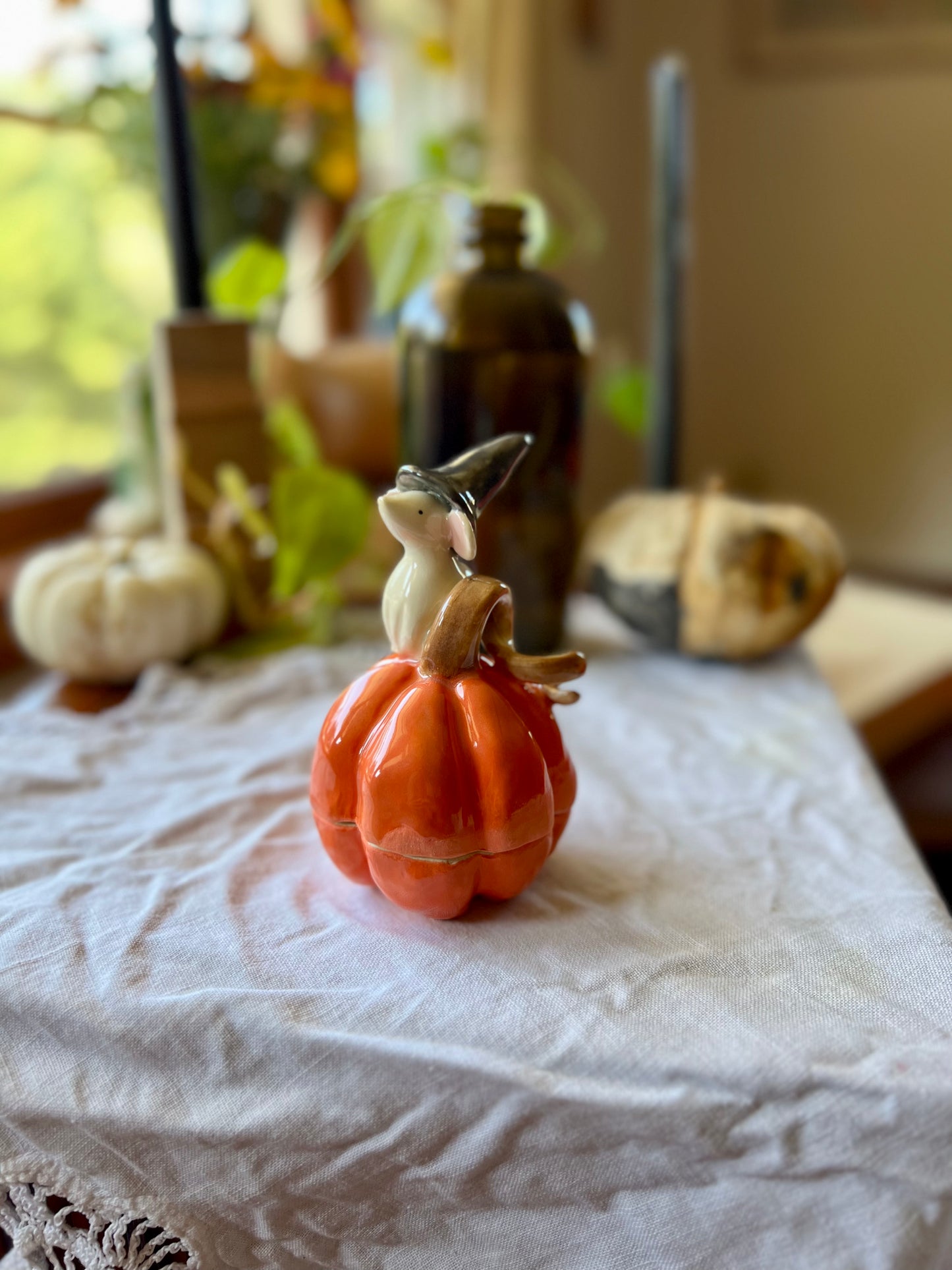 Mouse and Pumpkin Small jar